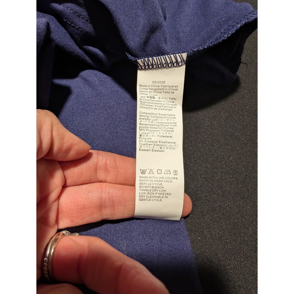 Navy Blue Spaghetti Strap Romper with Pockets Size Large Stretch Knit - Picture 6 of 6